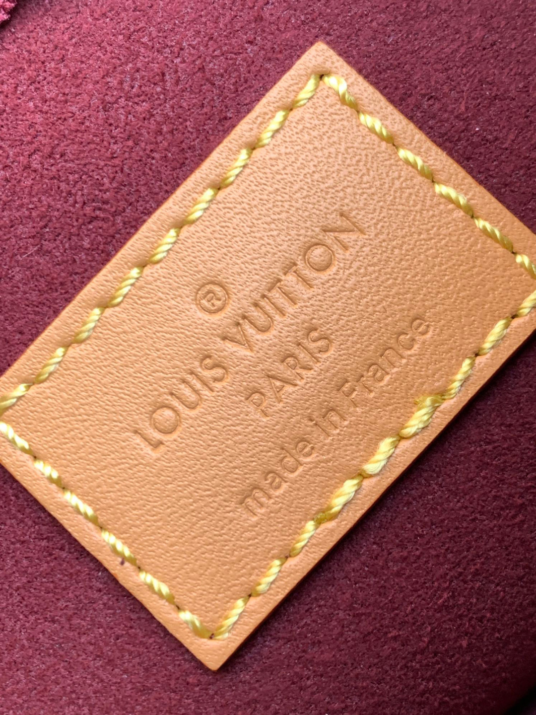 Louis Vuitton CARRYALL小号手袋