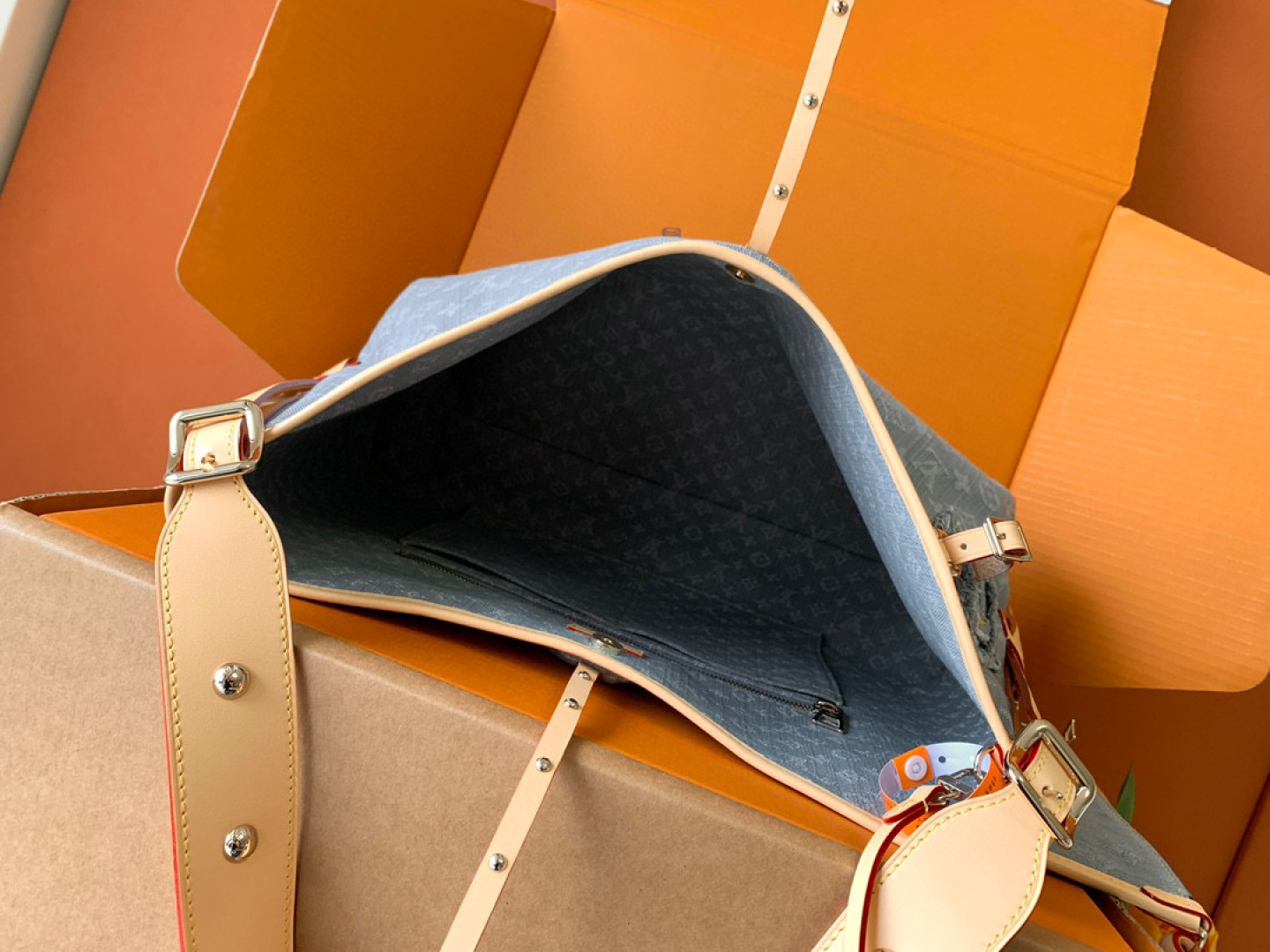 Louis Vuitton MB牛仔布