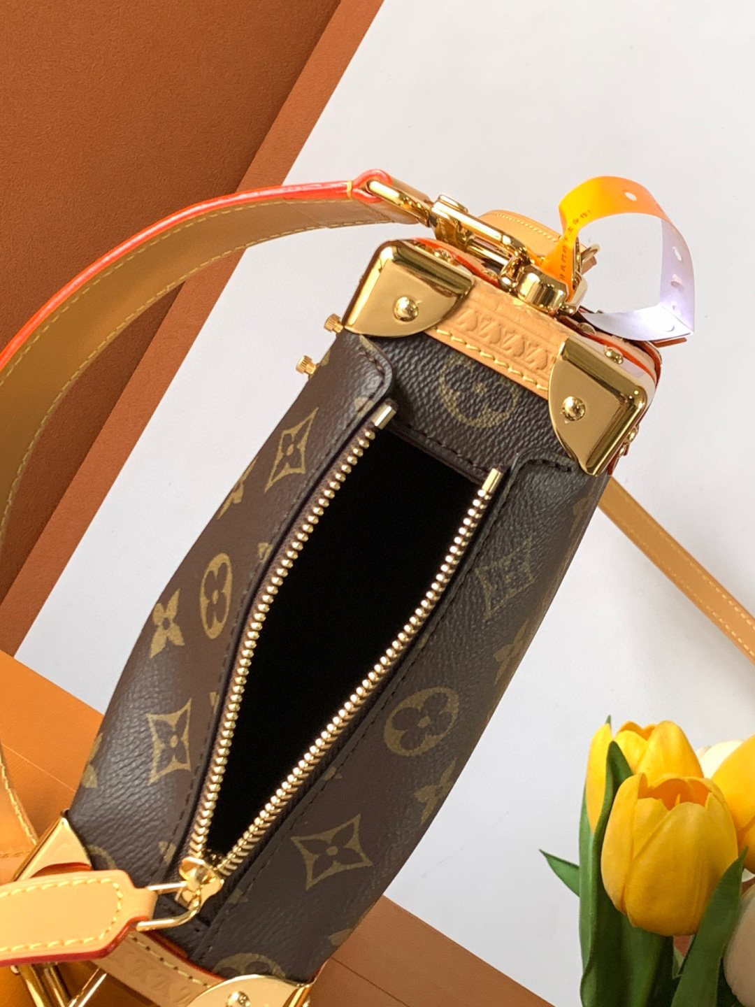 Louis Vuitton 动态变码芯片