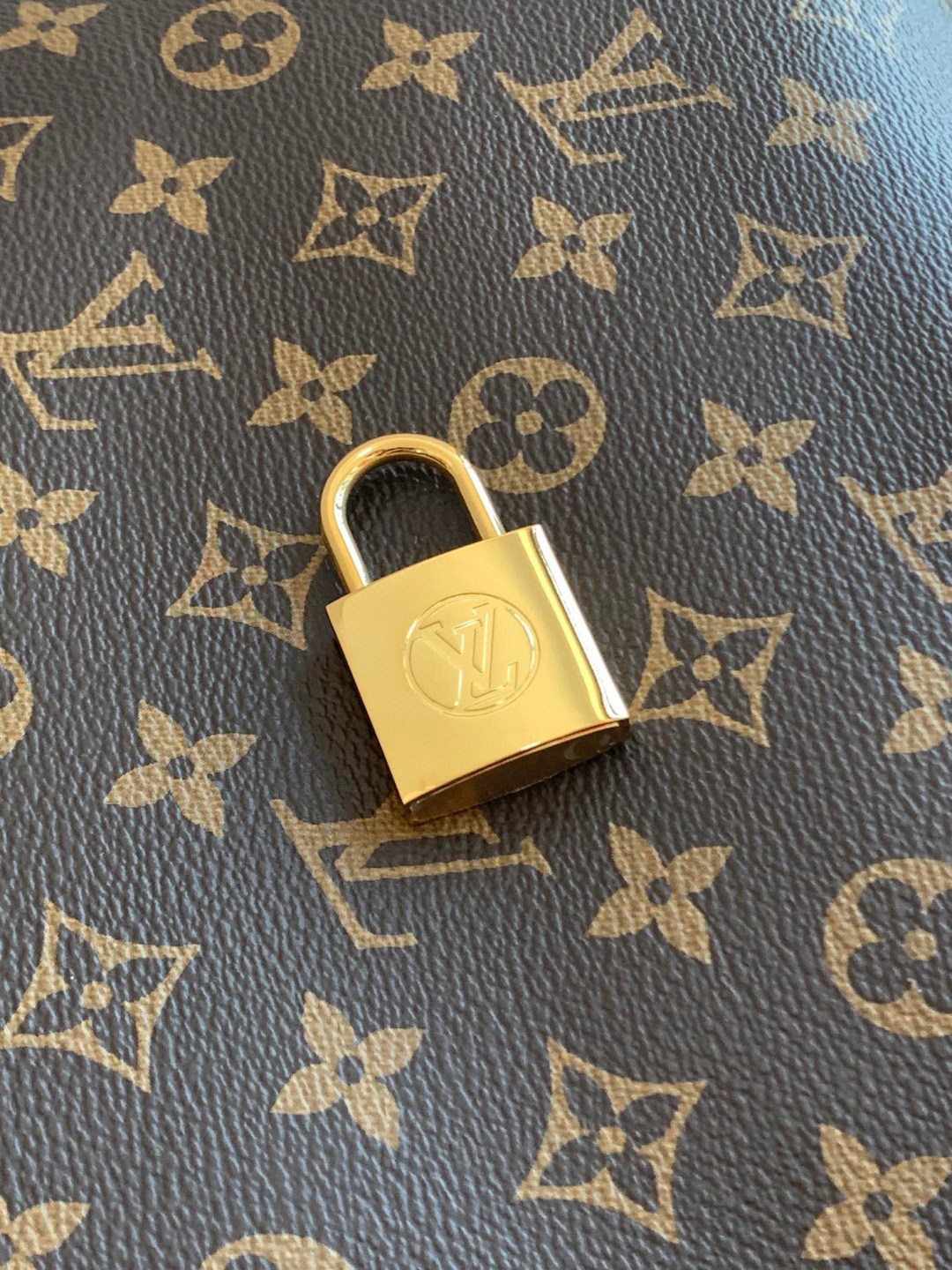 Givenchy Slouchy 中号手袋