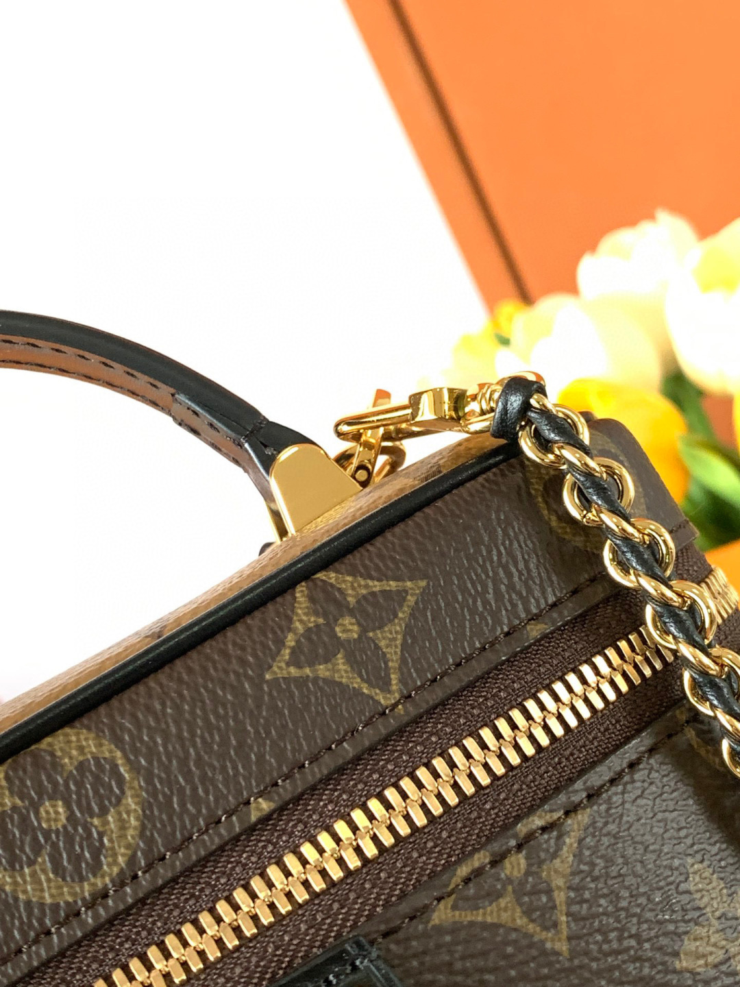 Louis Vuitton 化妆包Vanity Chain Pouch 手袋