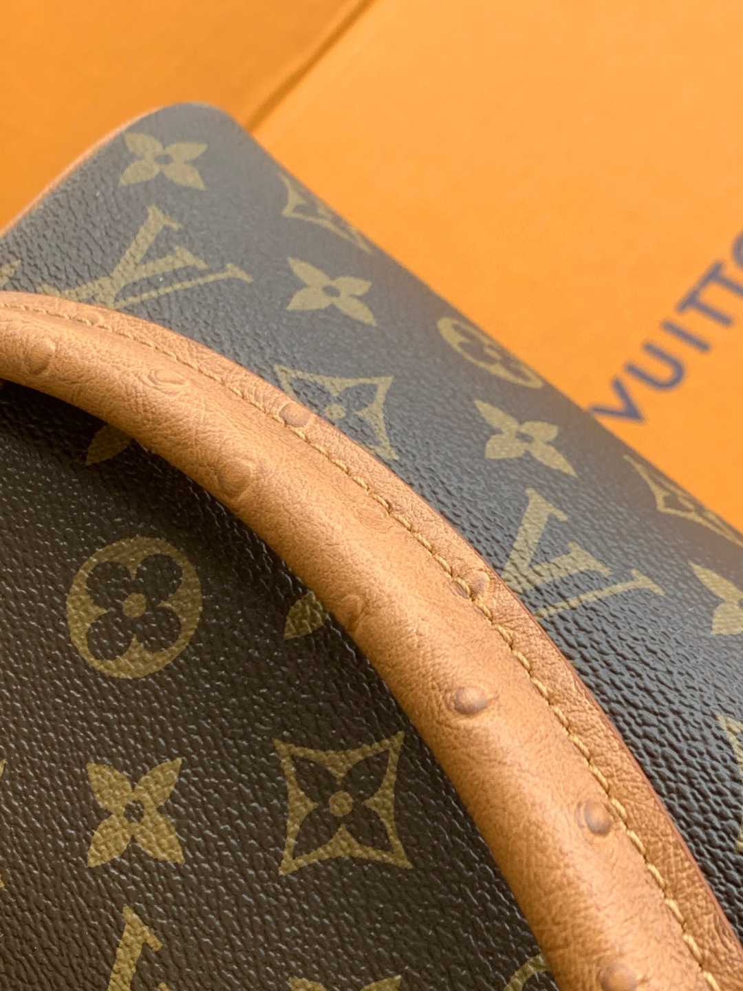 Louis Vuitton MB163c芯片版