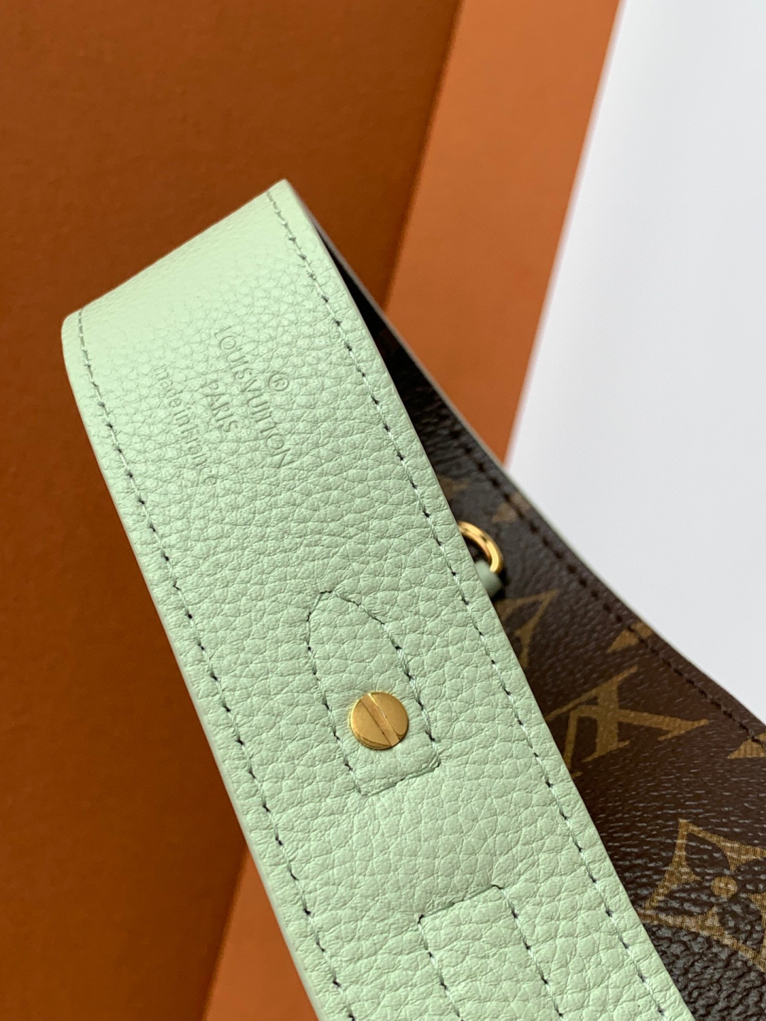 Louis Vuitton Speedy 18 手袋