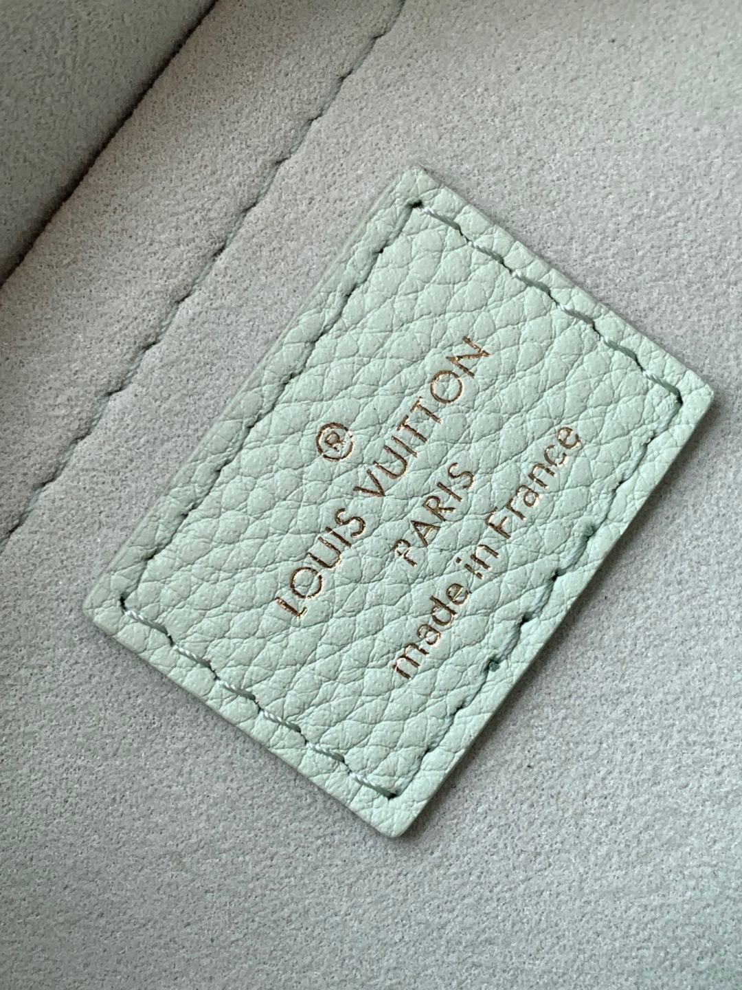 Louis Vuitton Speedy 18 手袋