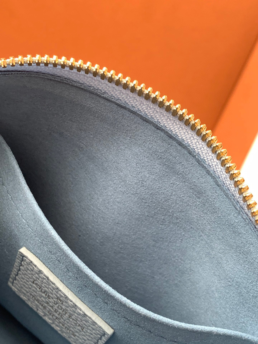Louis Vuitton Speedy 18 手袋