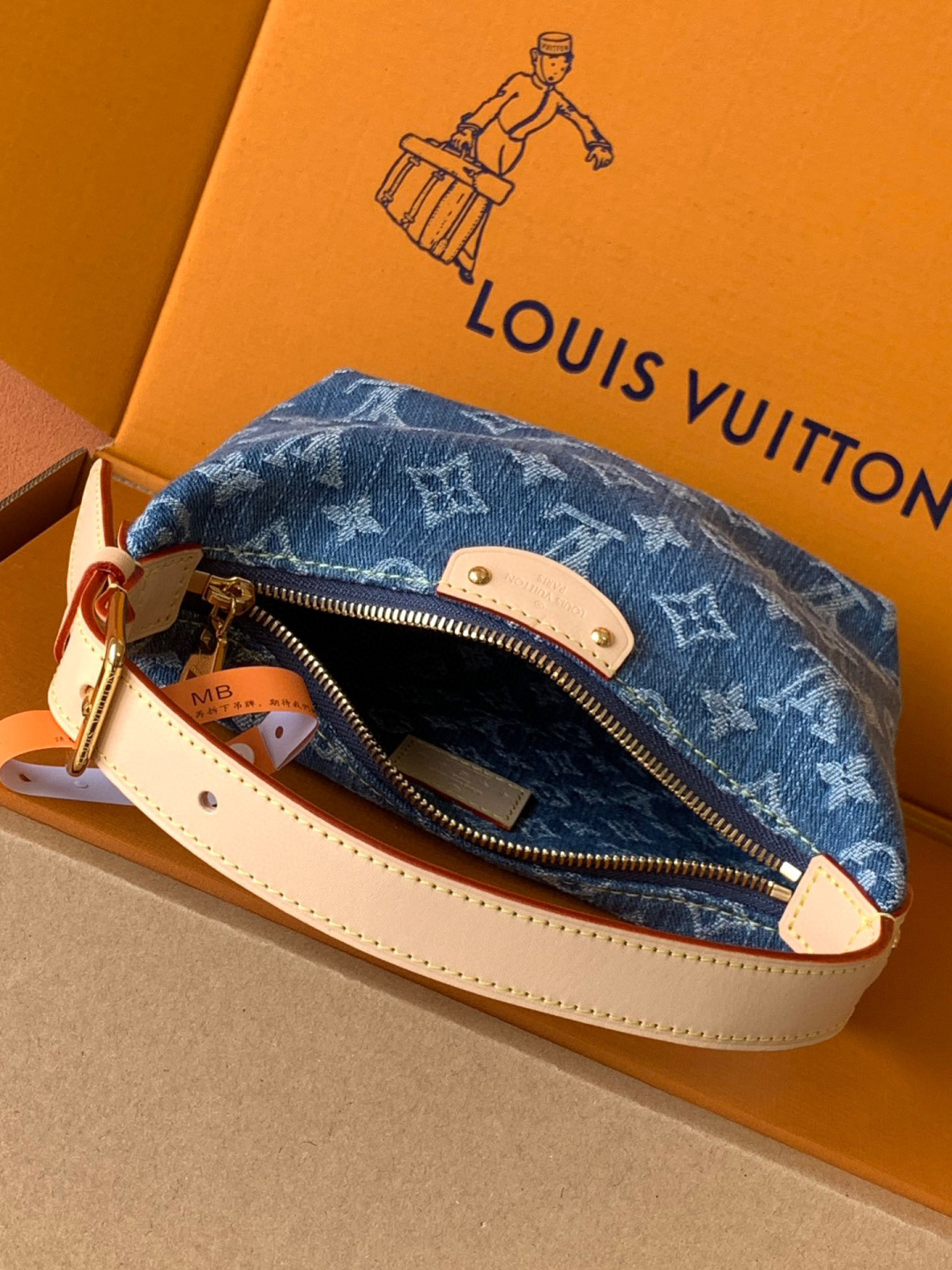 Louis Vuitton MB牛仔布