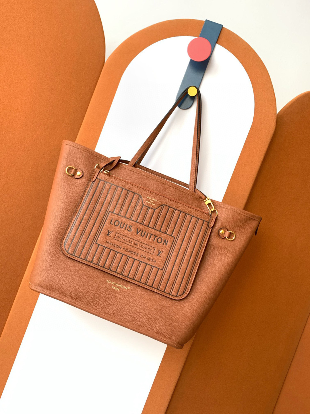 Louis Vuitton 动态变码芯片