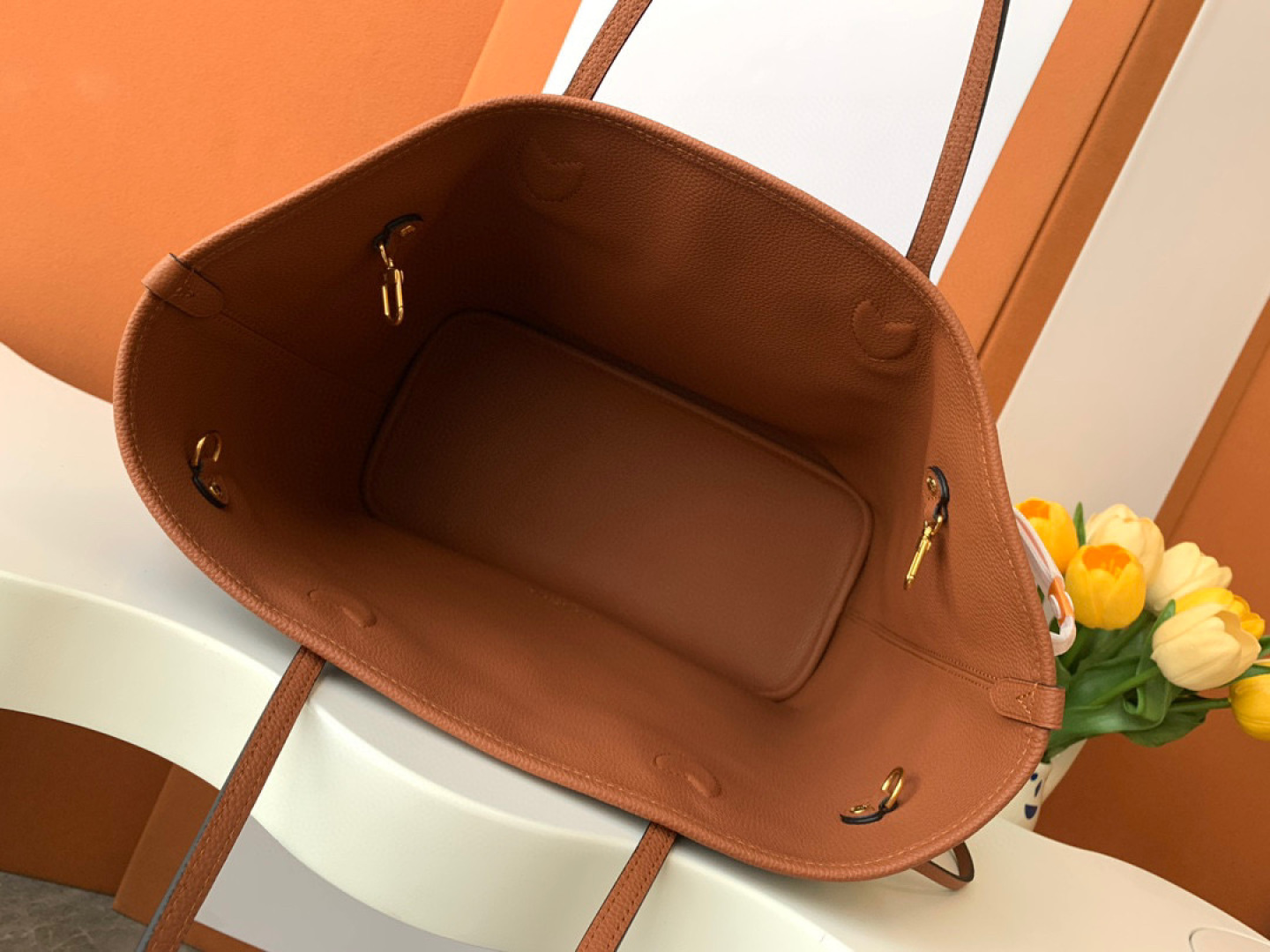 Louis Vuitton 动态变码芯片