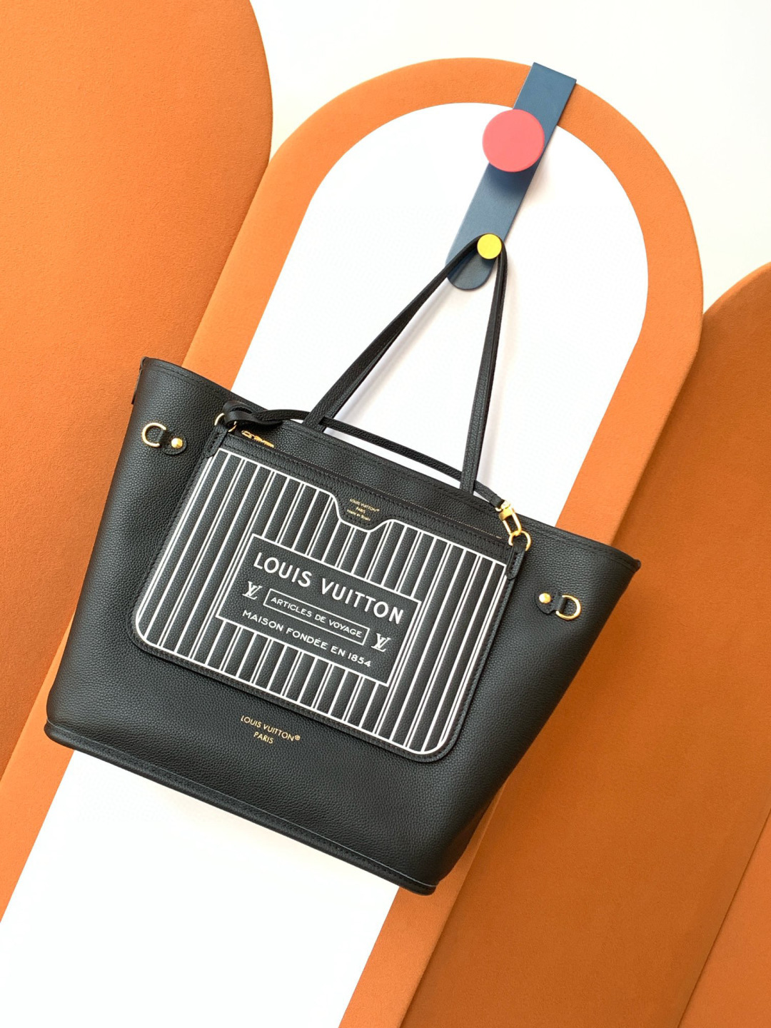 Louis Vuitton 动态变码芯片