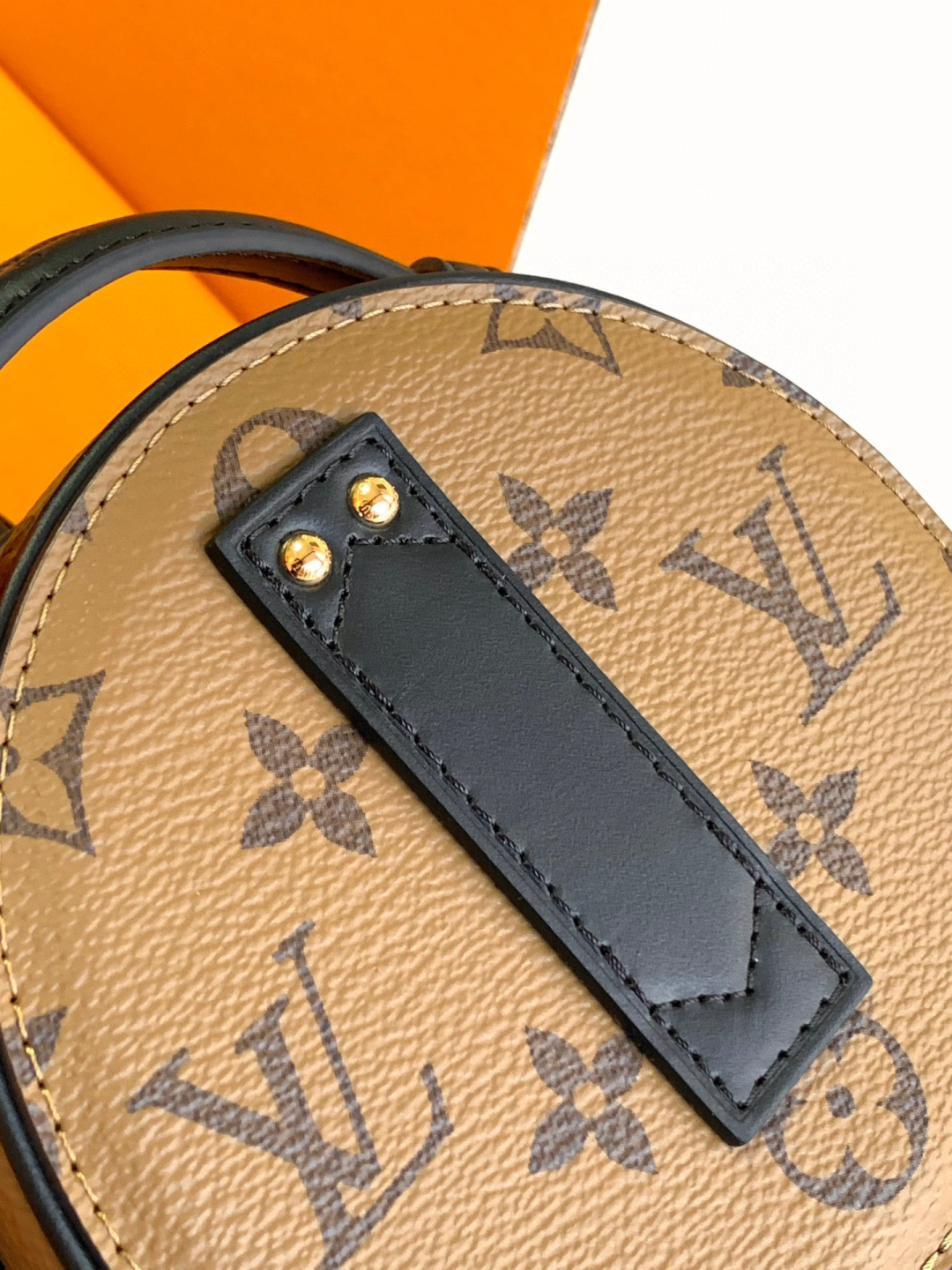 Louis Vuitton 独家首发型号：M68276【 全钢】Mini