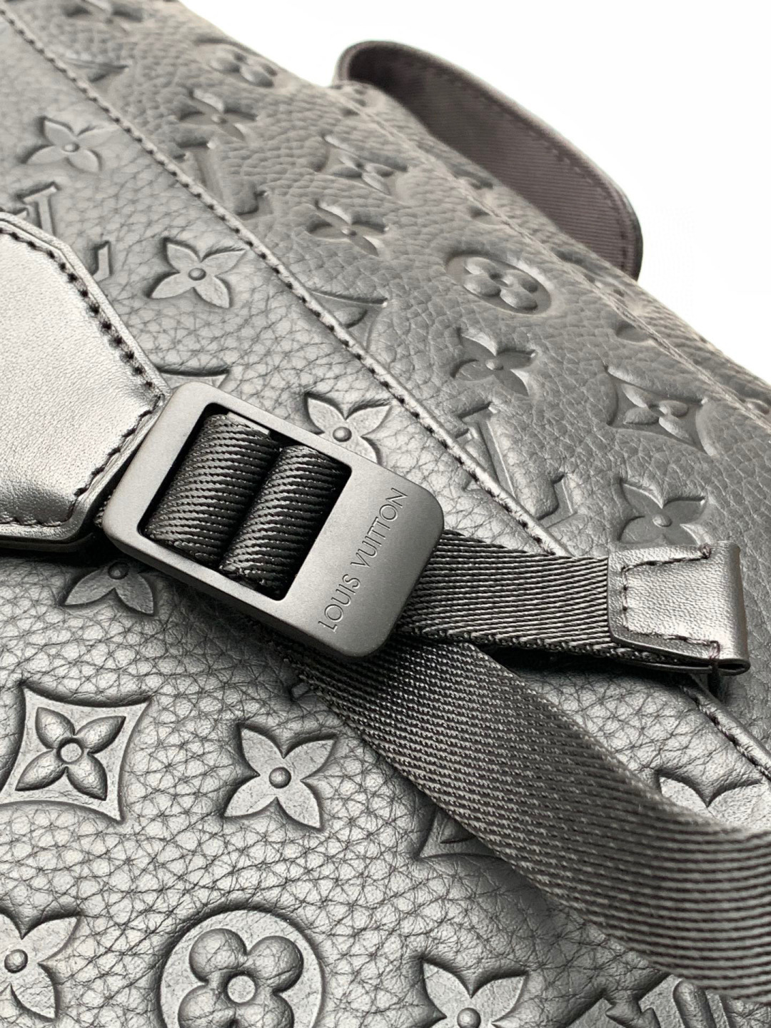 Givenchy 全套免税包装 M55699 全皮