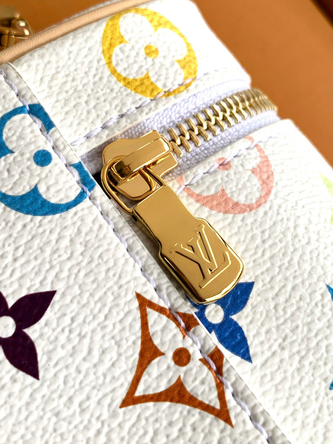 Louis Vuitton 全钢 163首发型号：M13662私品（163动态UID ）进口菱形面料 品质第九次升级