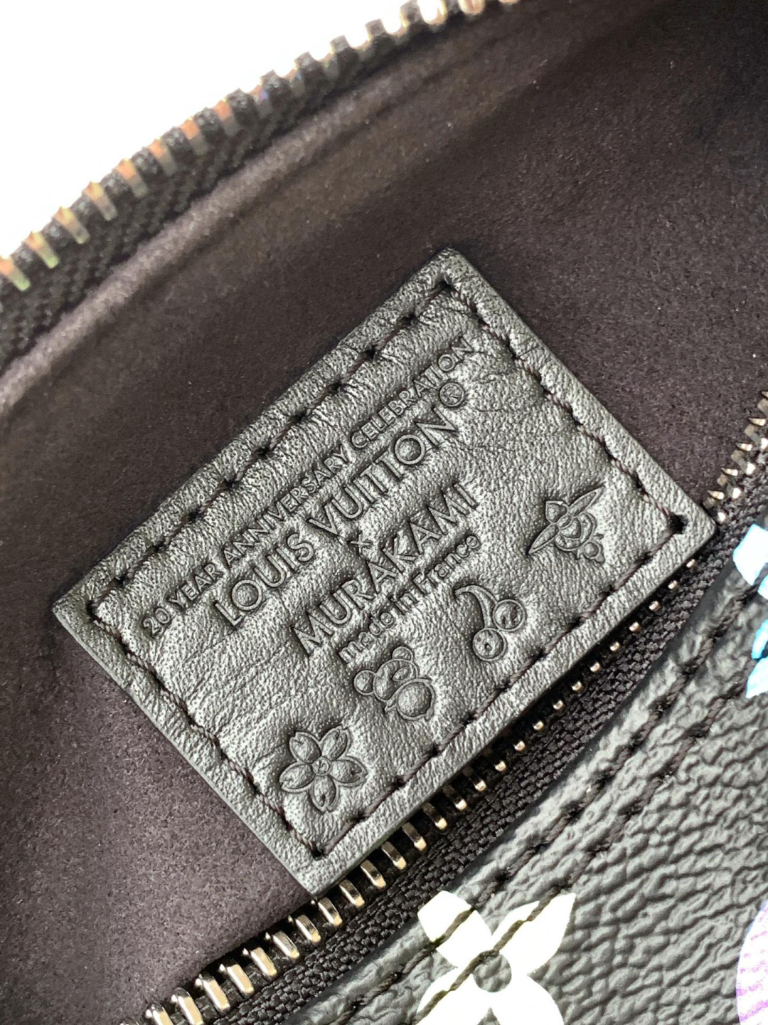 Louis Vuitton 全钢【 M13406黑彩 】本款