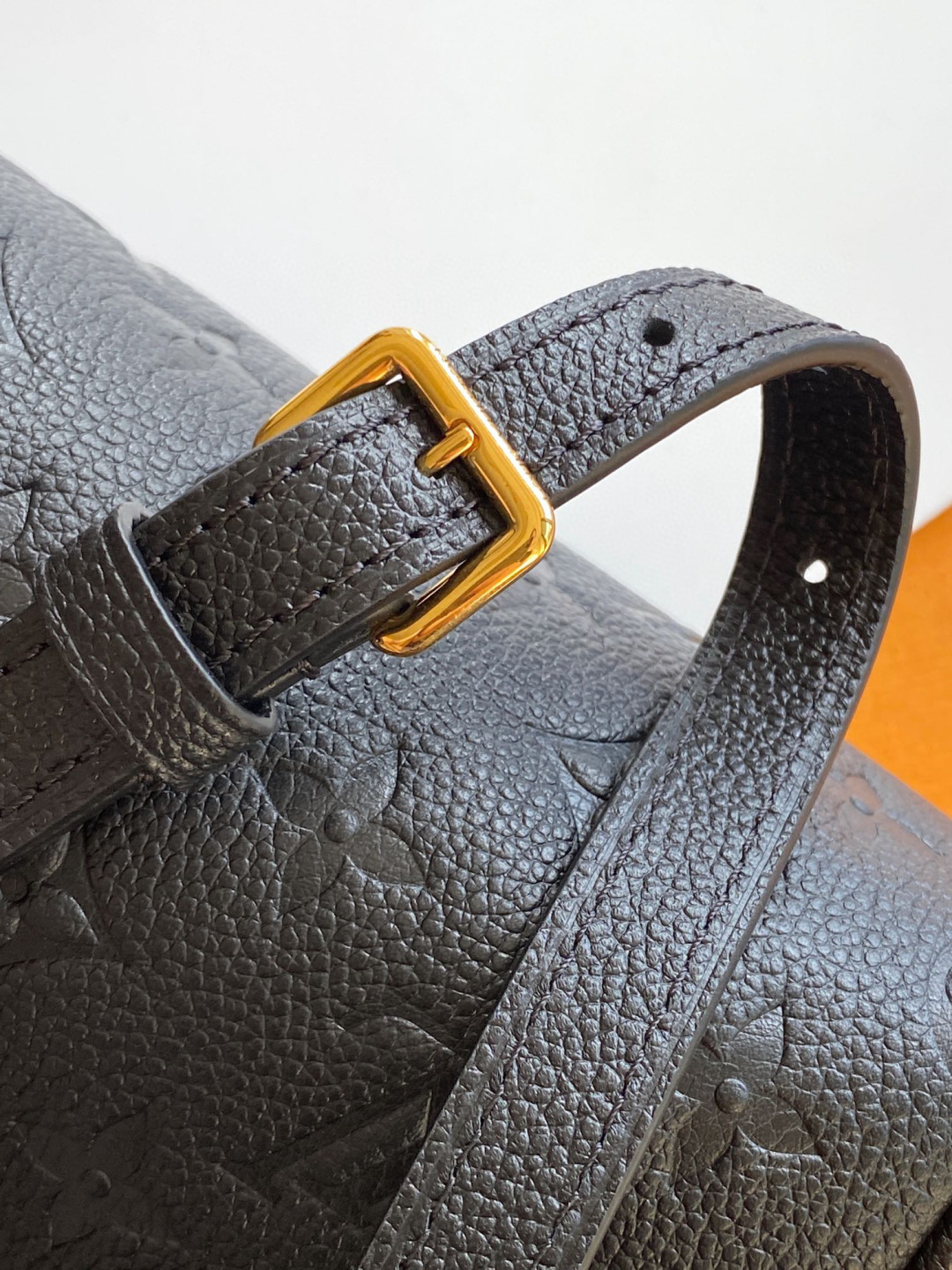 Louis Vuitton MB