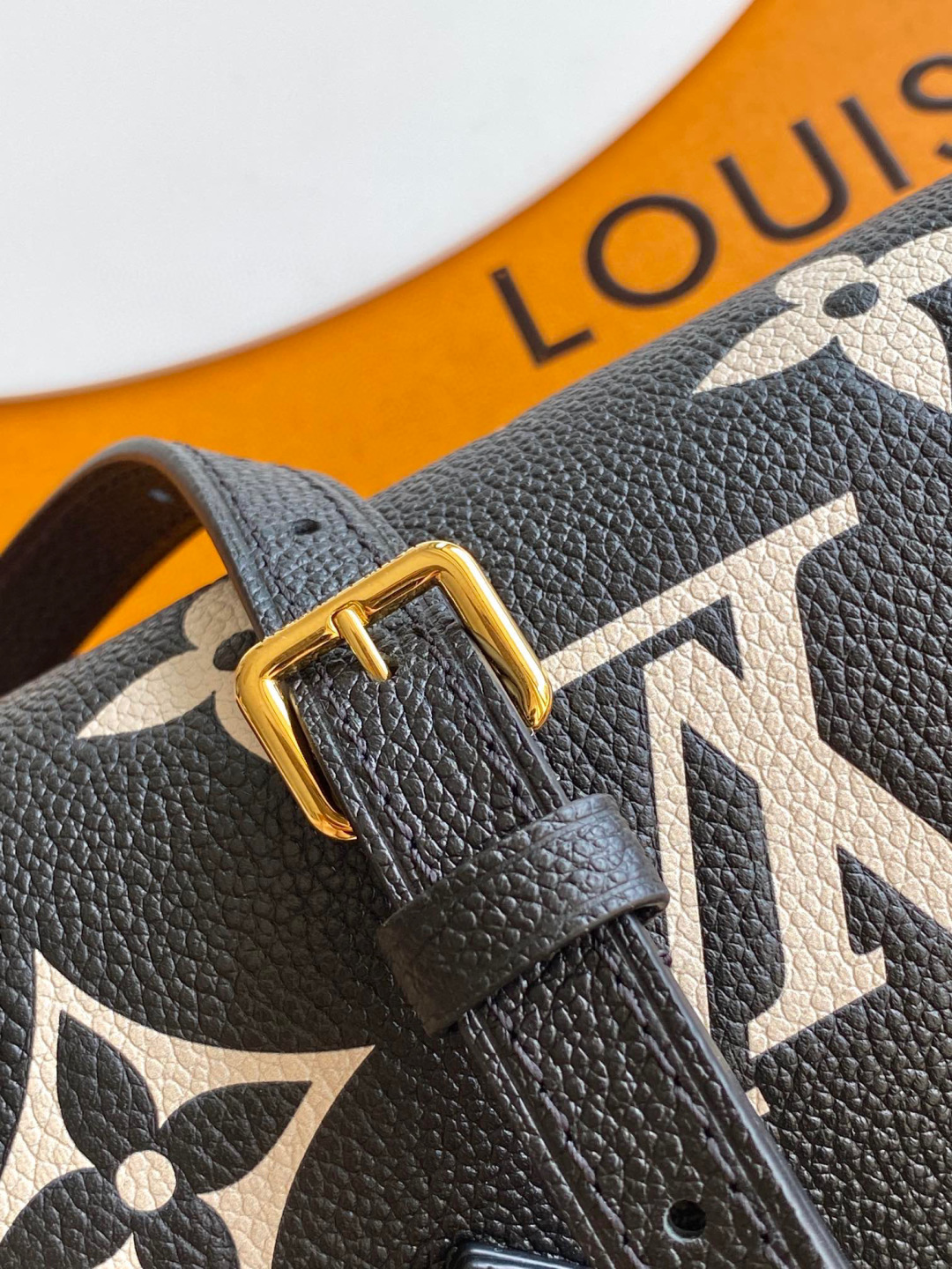 Louis Vuitton MB