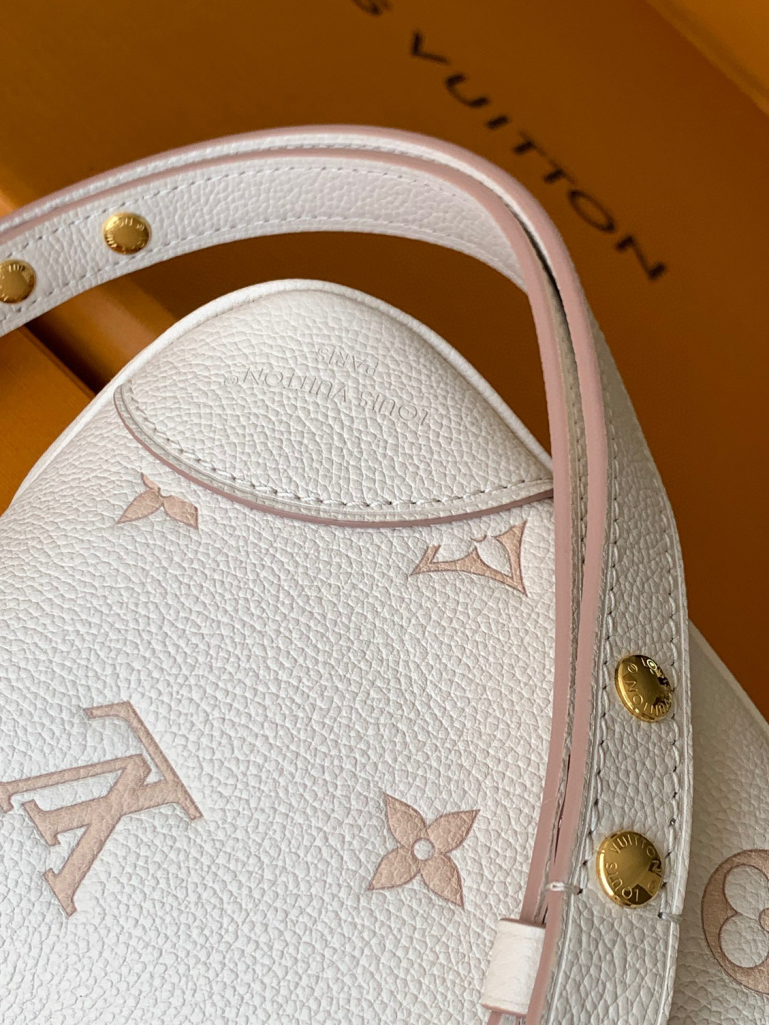 Louis Vuitton MB163c芯片版