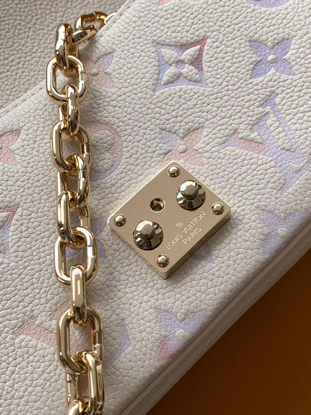 Louis Vuitton MB163c芯片版