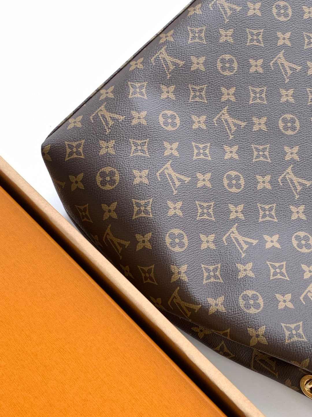 Louis Vuitton 全钢 独实家‬拍M25877 开发