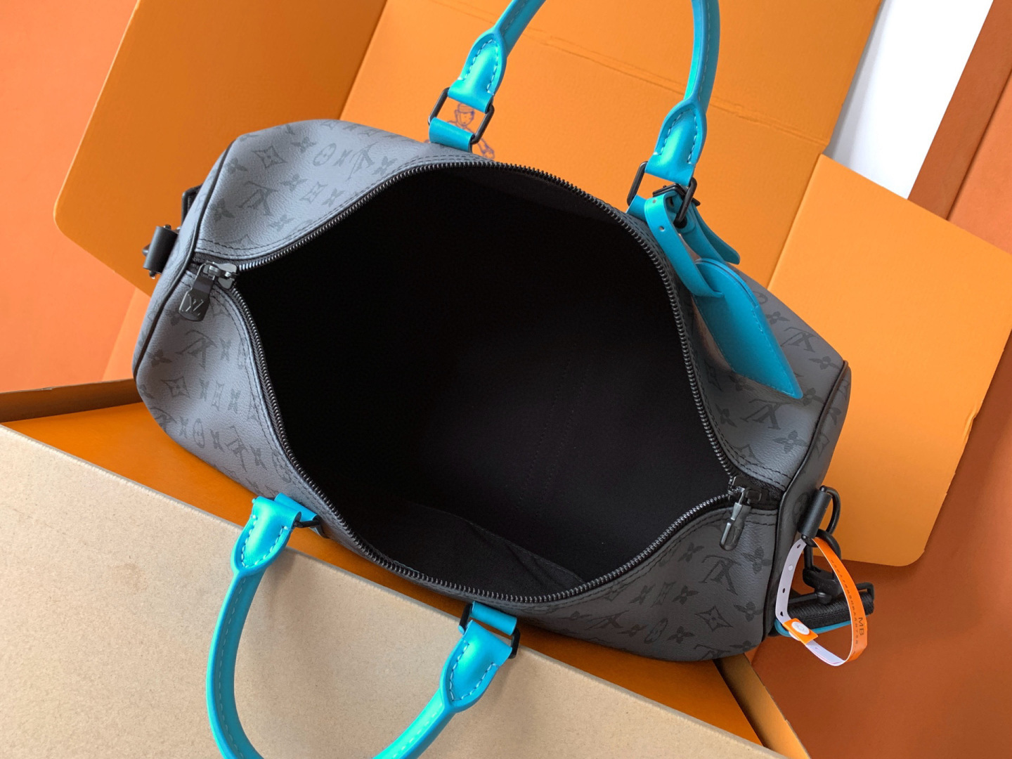 Louis Vuitton M11481 全钢 开发 芯片版