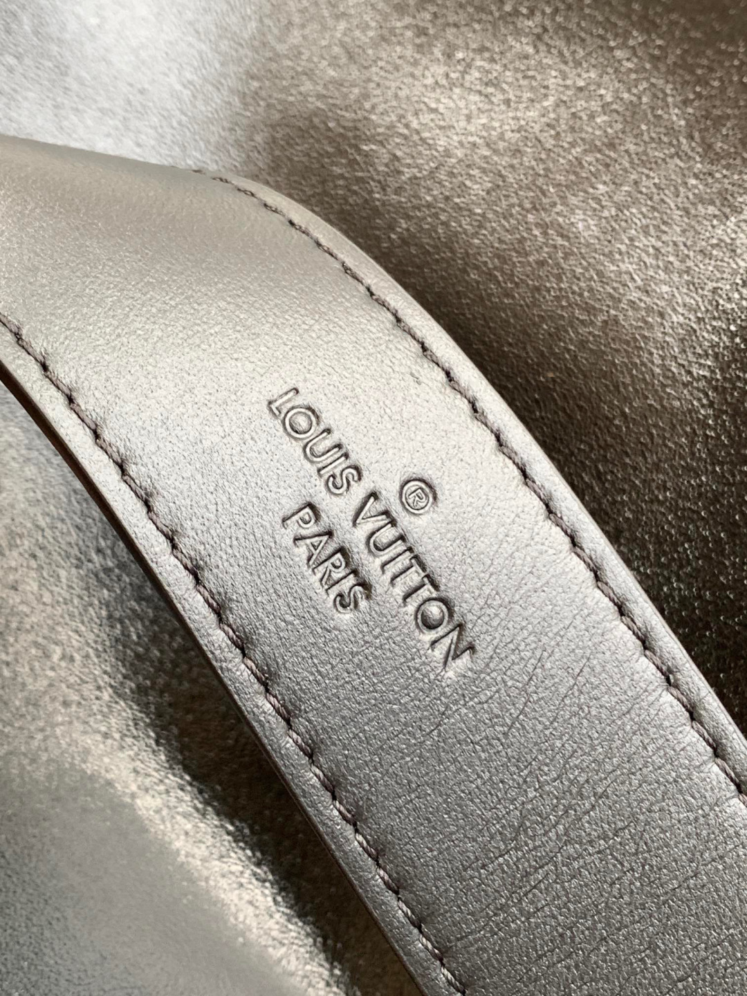 Givenchy 配全套包装 全钢五金 M25143
