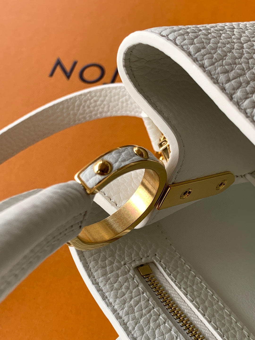 Louis Vuitton 全钢五金 M20844进口牛皮白色金扣