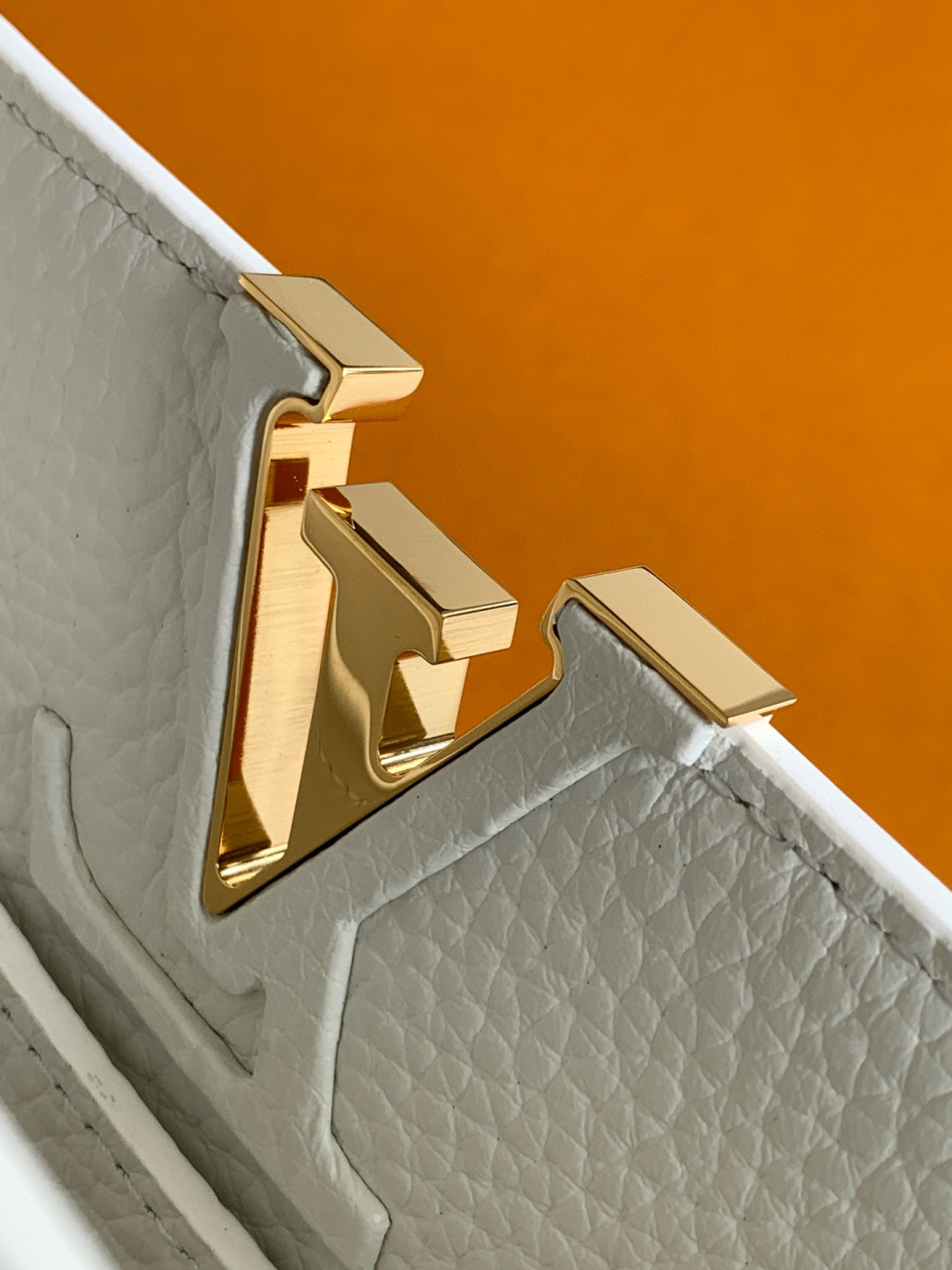 Louis Vuitton 全钢五金 M20845进口牛皮白色金扣