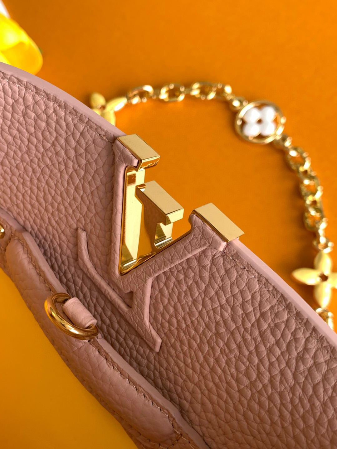 Louis Vuitton 全钢五金 M20844进口牛皮西柚粉配蛋黄金卉三拼