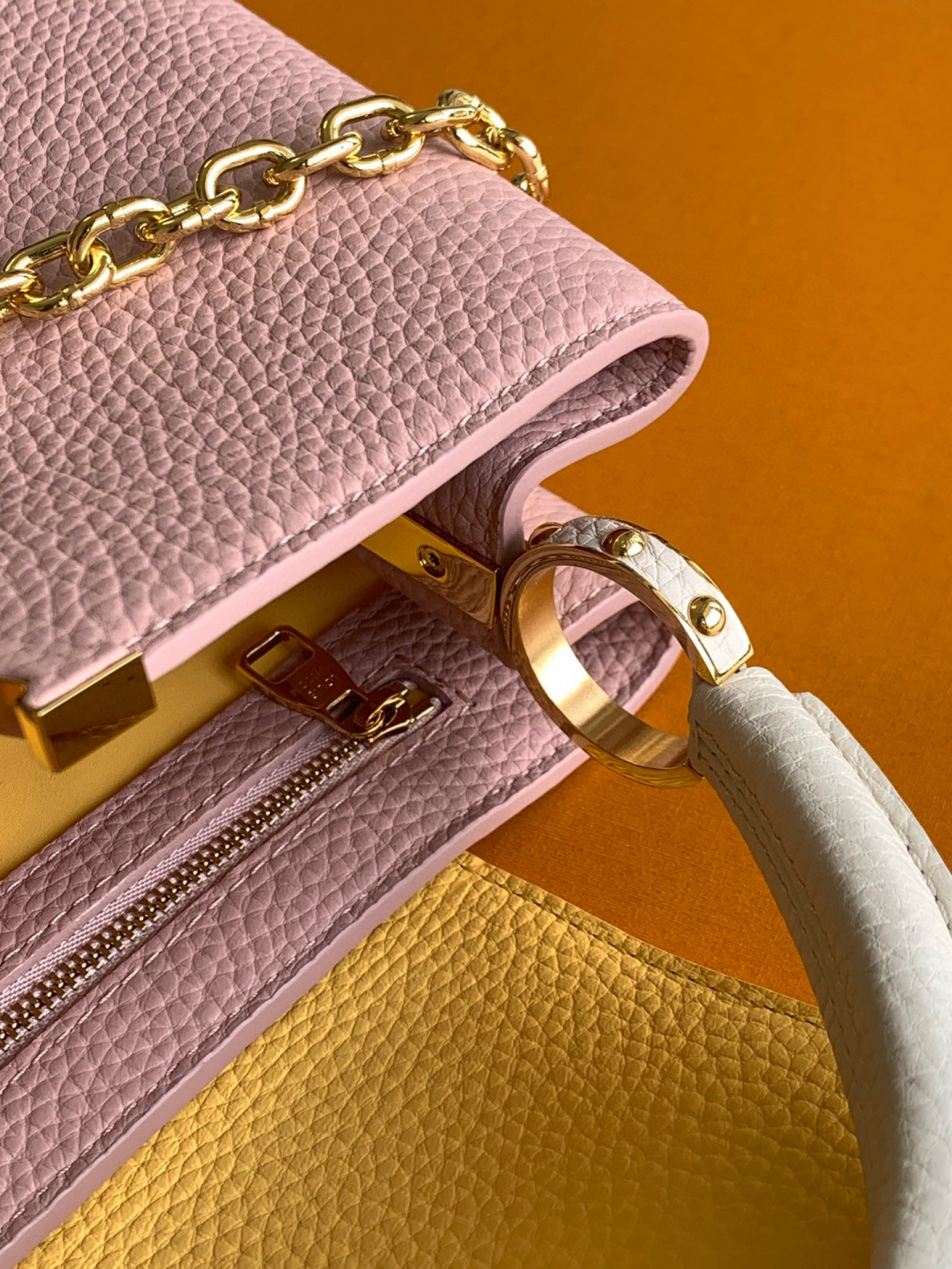 Louis Vuitton 全钢五金 M20844进口牛皮西柚粉配蛋黄金卉三拼