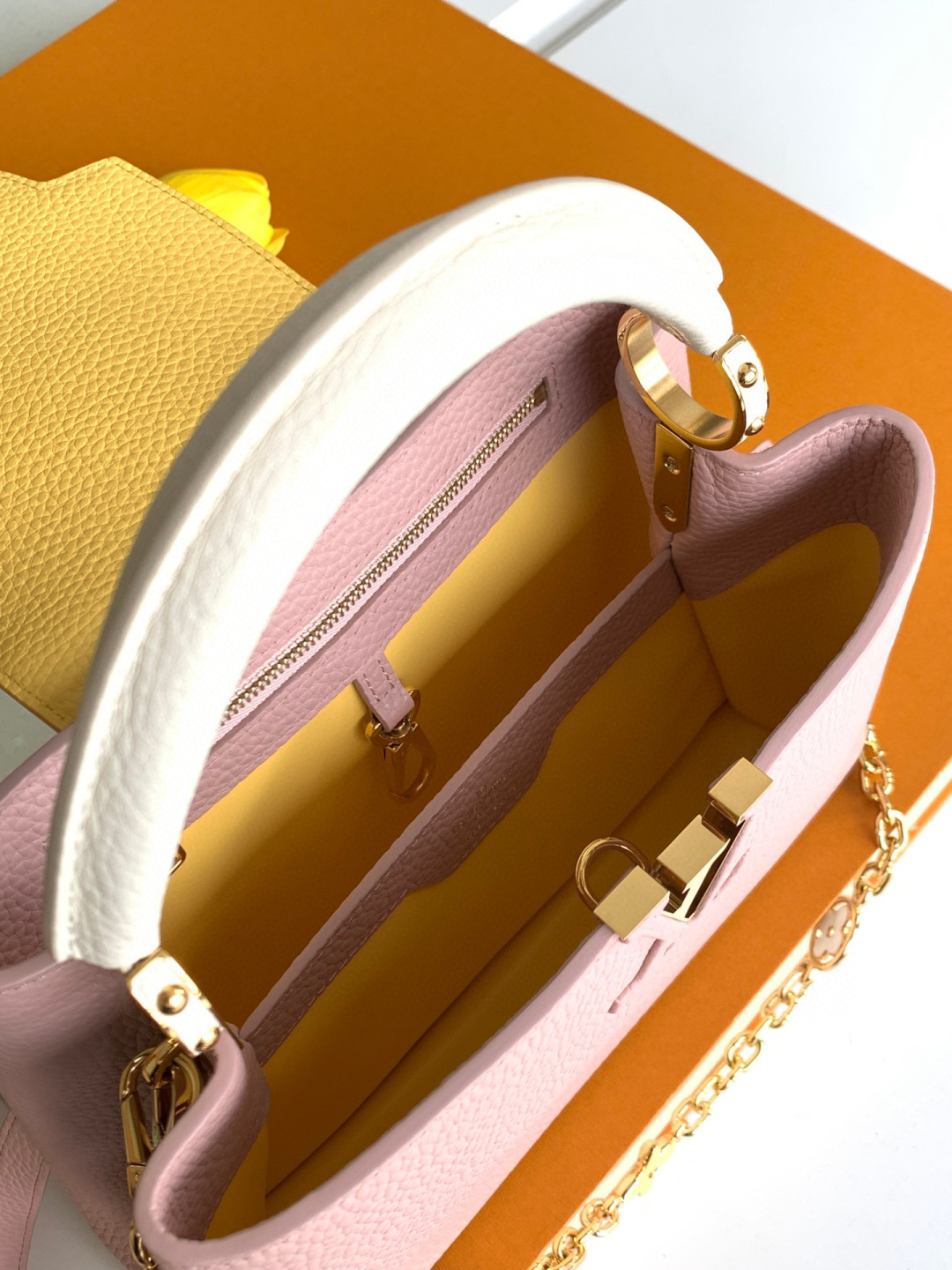 Louis Vuitton 全钢五金 M20844进口牛皮西柚粉配蛋黄金卉三拼