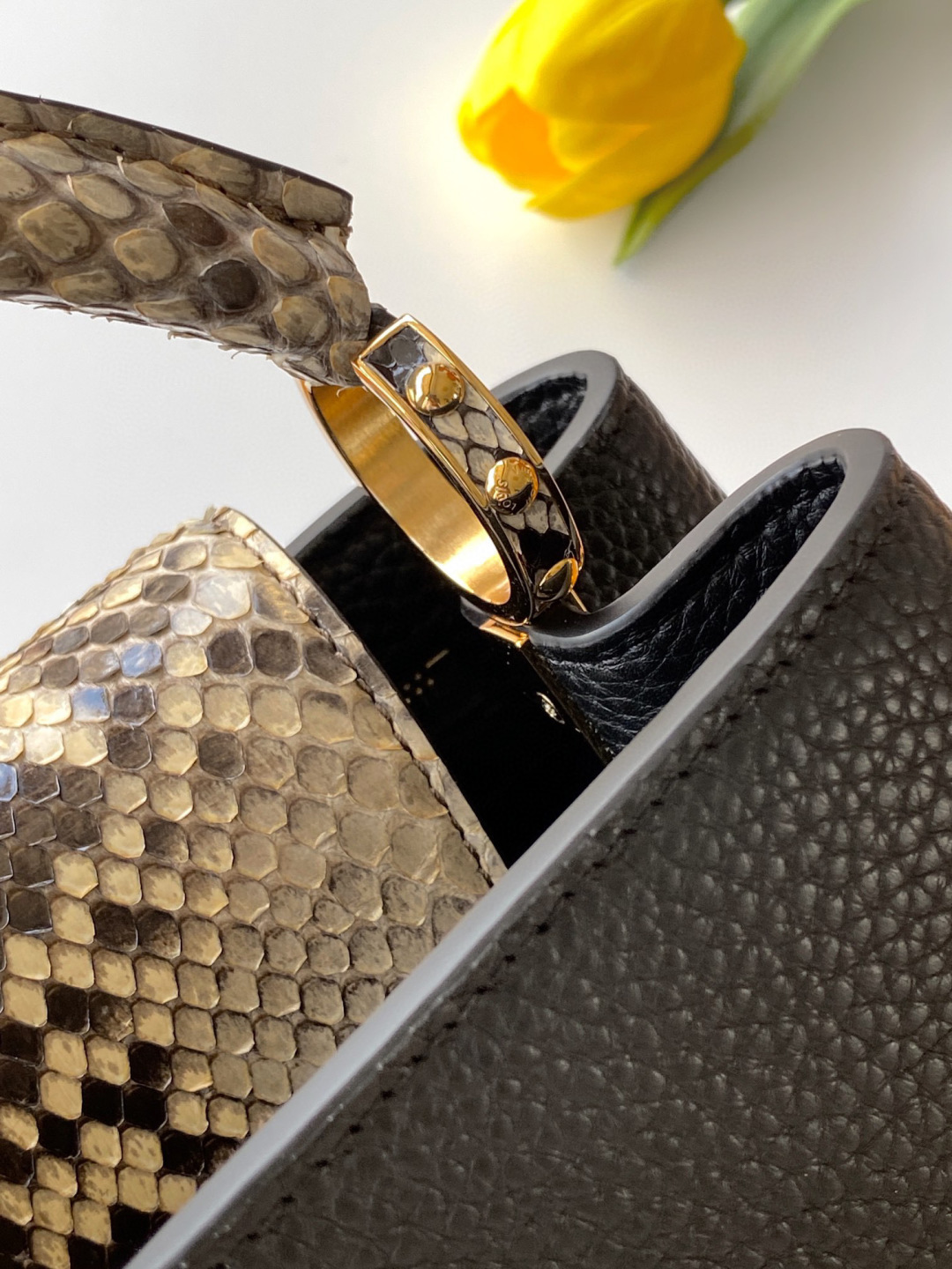 Louis Vuitton 全钢 N80071进口牛皮黑配蟒蛇金扣