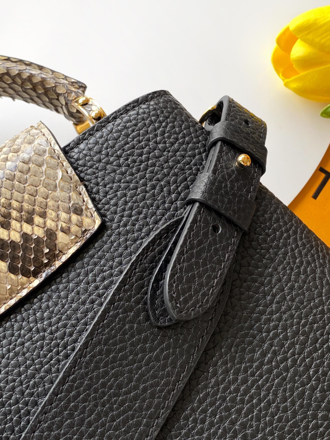 Louis Vuitton 全钢 N80071进口牛皮黑配蟒蛇金扣