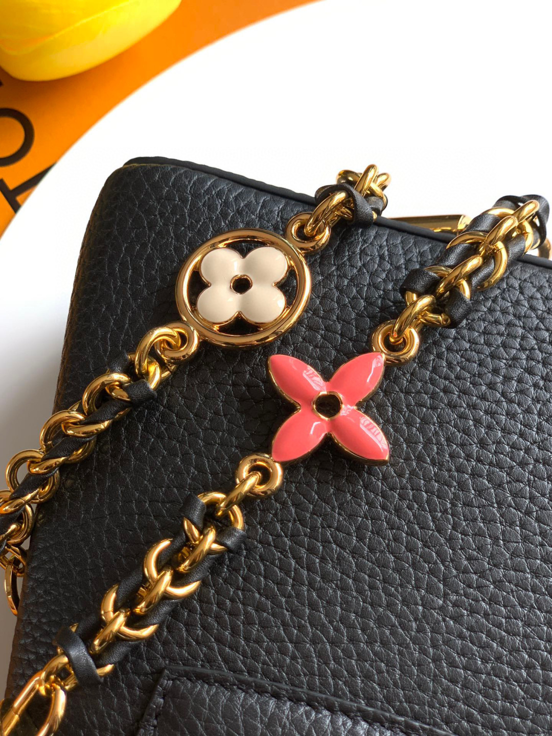 Louis Vuitton 全钢（163C芯片版）【进口牛皮 M23951黑色金】Capucines mini 手袋