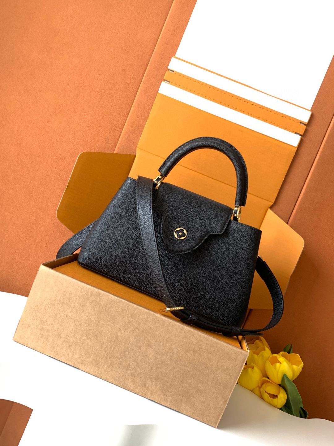 Louis Vuitton 全钢五金 变码芯片 配全套包装 M24672进口牛皮黑色金扣中号本款capucines east