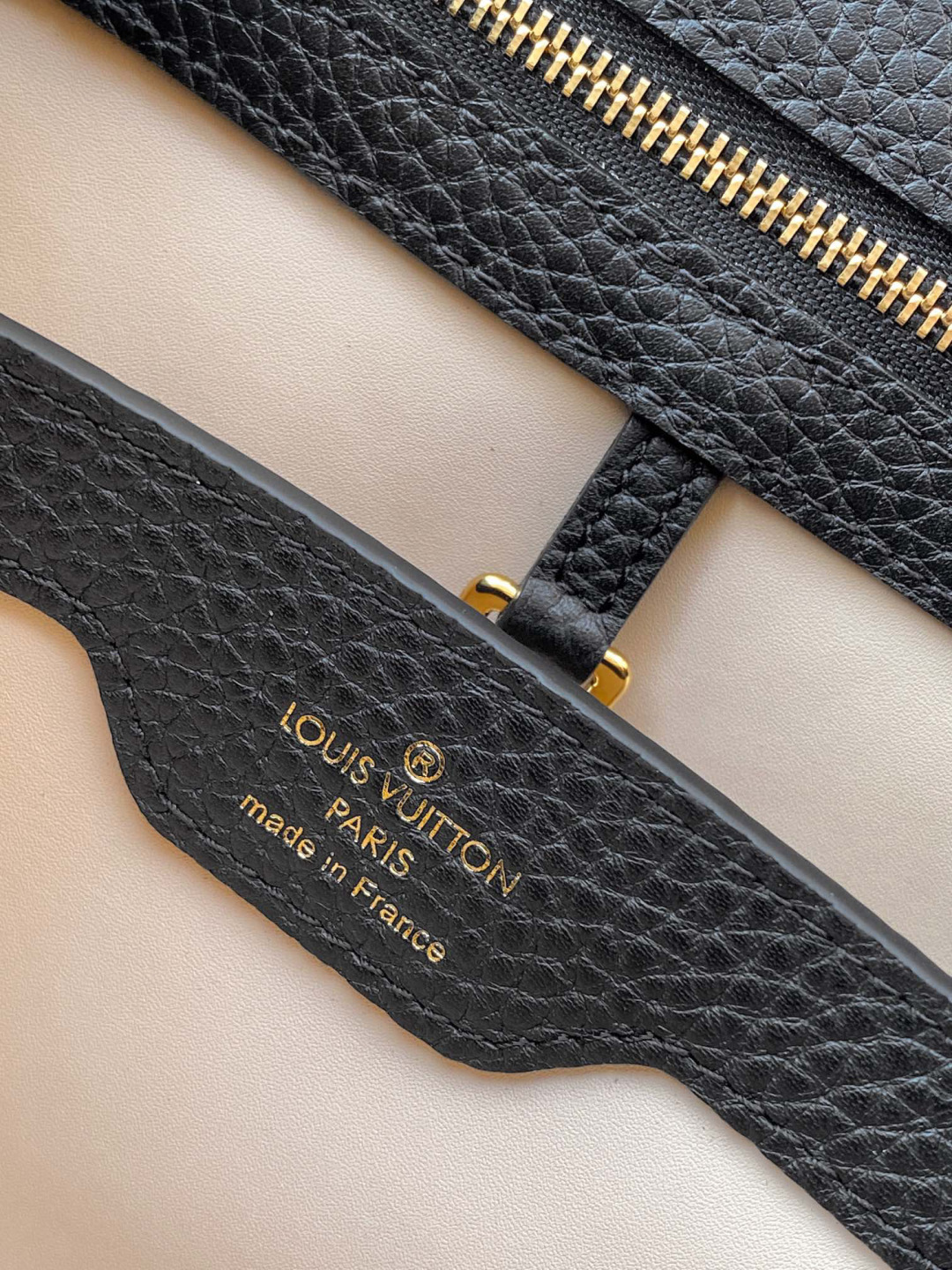 Louis Vuitton 全钢 M20844进口牛皮黑色配浅樱花粉色花卉三拼