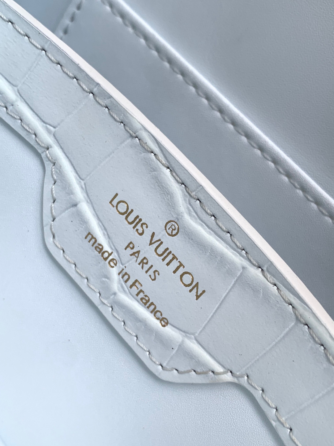 Louis Vuitton 全钢五金 采用原进口皮 原进口水晶钻 全手工镶嵌水晶钻 超迷你M83087黑