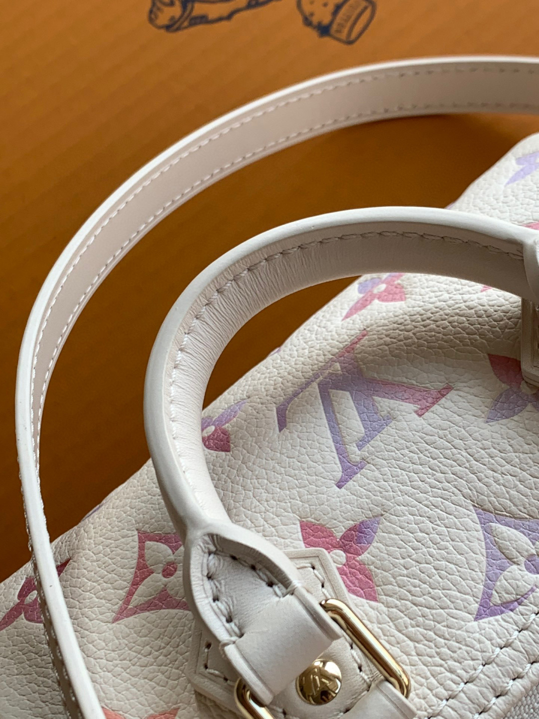 Louis Vuitton MB163c芯片版