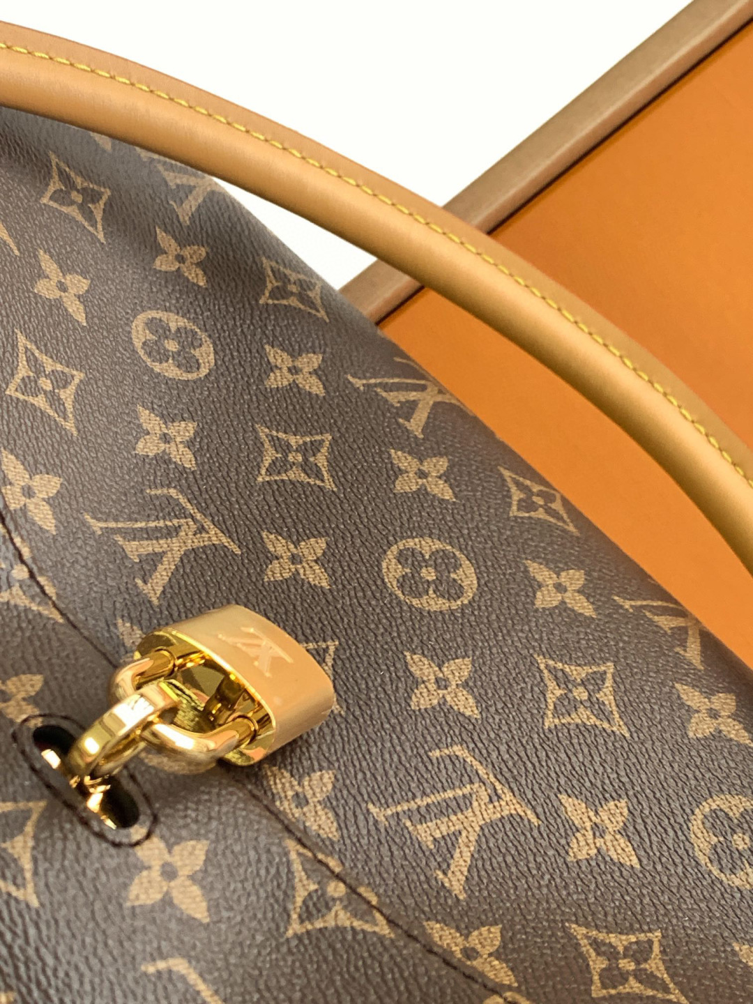 Louis Vuitton 全钢天花板，163动态码