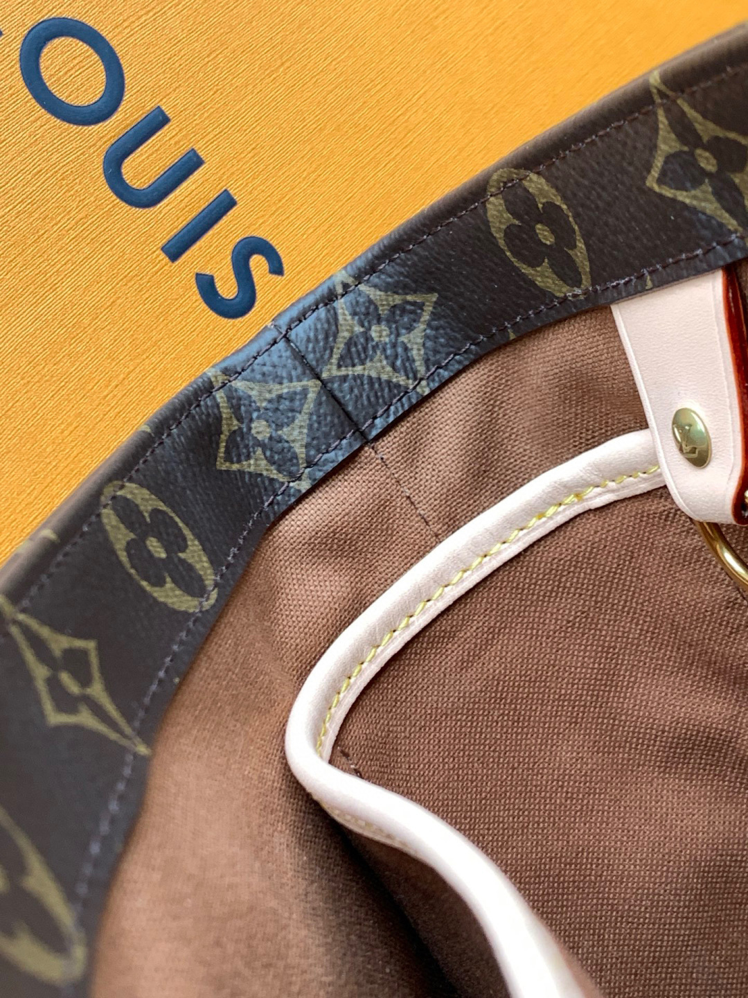 Louis Vuitton MB高弹面料