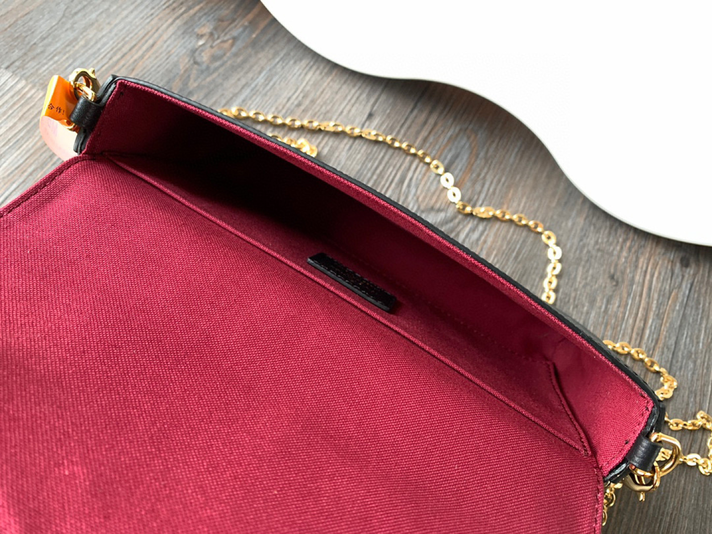 Louis Vuitton Pochette Félicie 链条包