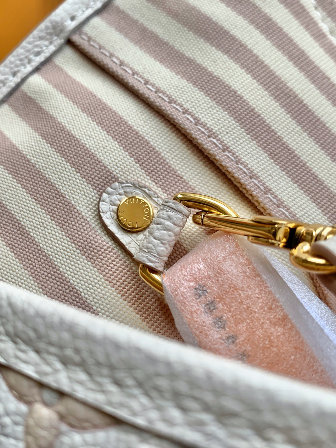 Louis Vuitton MB163c芯片版