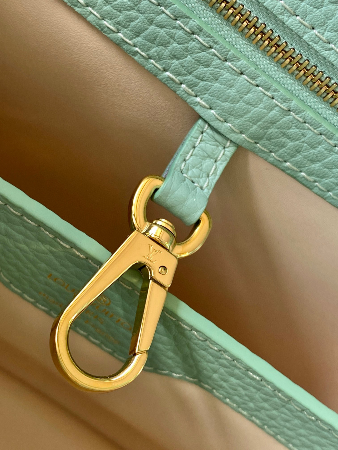 Louis Vuitton 动态芯片版 全钢五金进口牛皮 M23950绿配珍珠白金