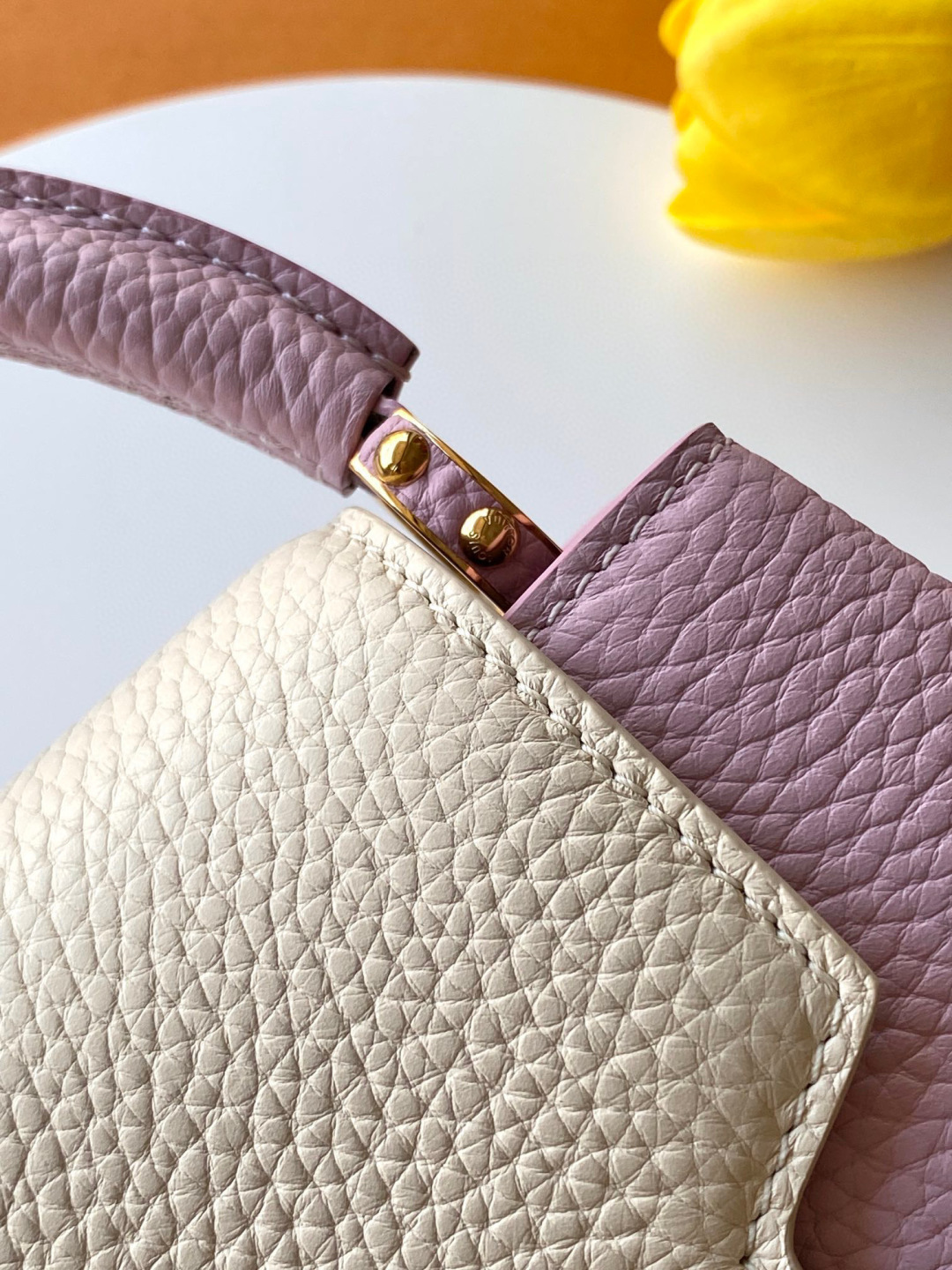 Louis Vuitton 全钢五金（163C芯片版）【进口牛皮 M23951深粉紫配珍珠白金】Capucines mini 手袋