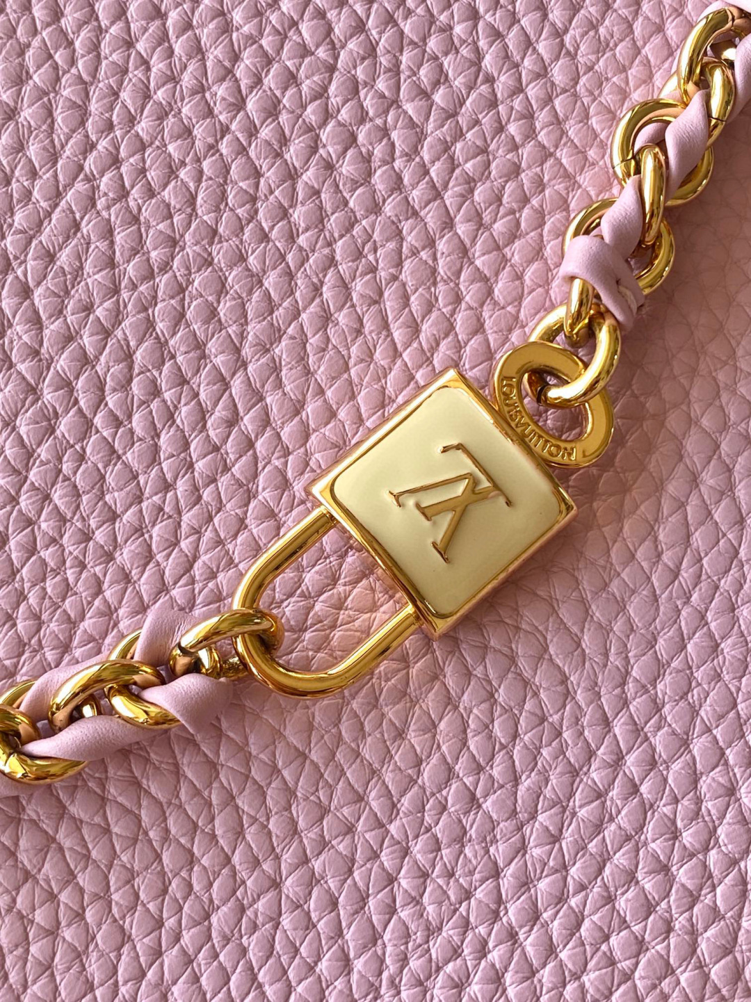 Louis Vuitton 动态芯片版 全钢五金进口牛皮 M23950深粉紫配珍珠白金