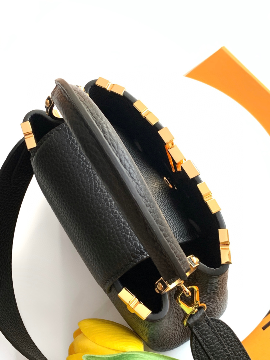 Louis Vuitton M56669黑色金 全钢五金 进口牛皮