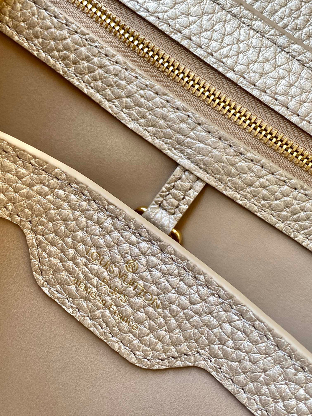 Louis Vuitton 变码芯片版 全钢五金 进口牛皮 M22437金属卡其色金扣