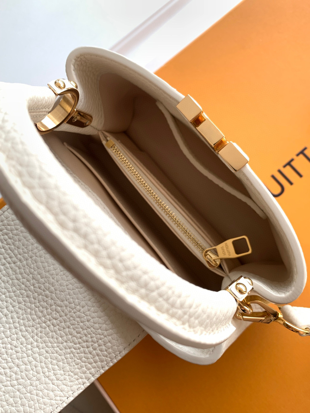 Louis Vuitton MB新版芯片
