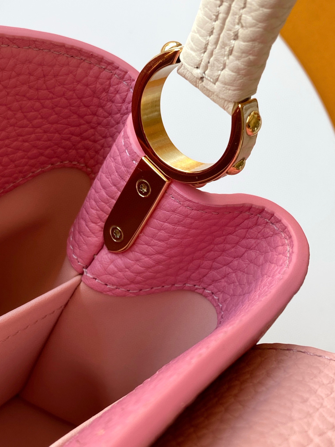 Louis Vuitton 全钢 M20845进口牛皮秋水仙配浅樱花粉色花卉三拼