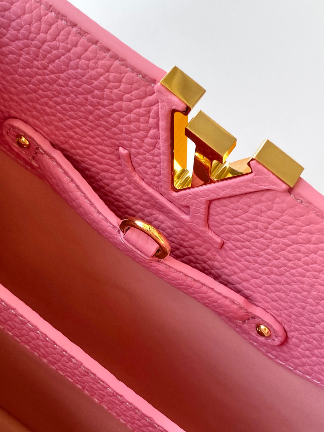 Louis Vuitton 全钢五金 M20844进口牛皮秋水仙色配浅樱花粉色花卉三拼