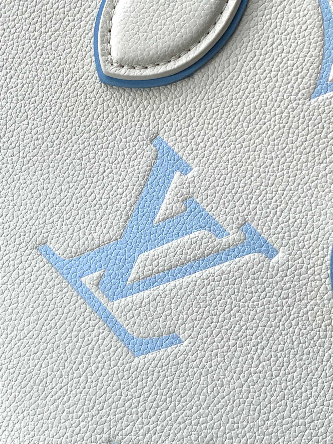 Louis Vuitton MB