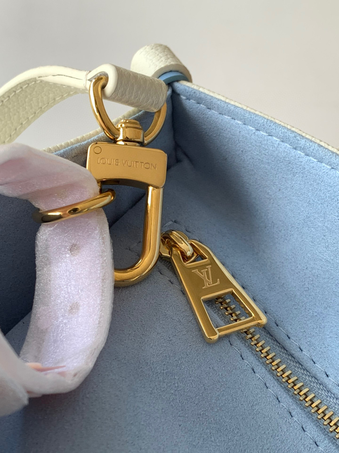Louis Vuitton MB